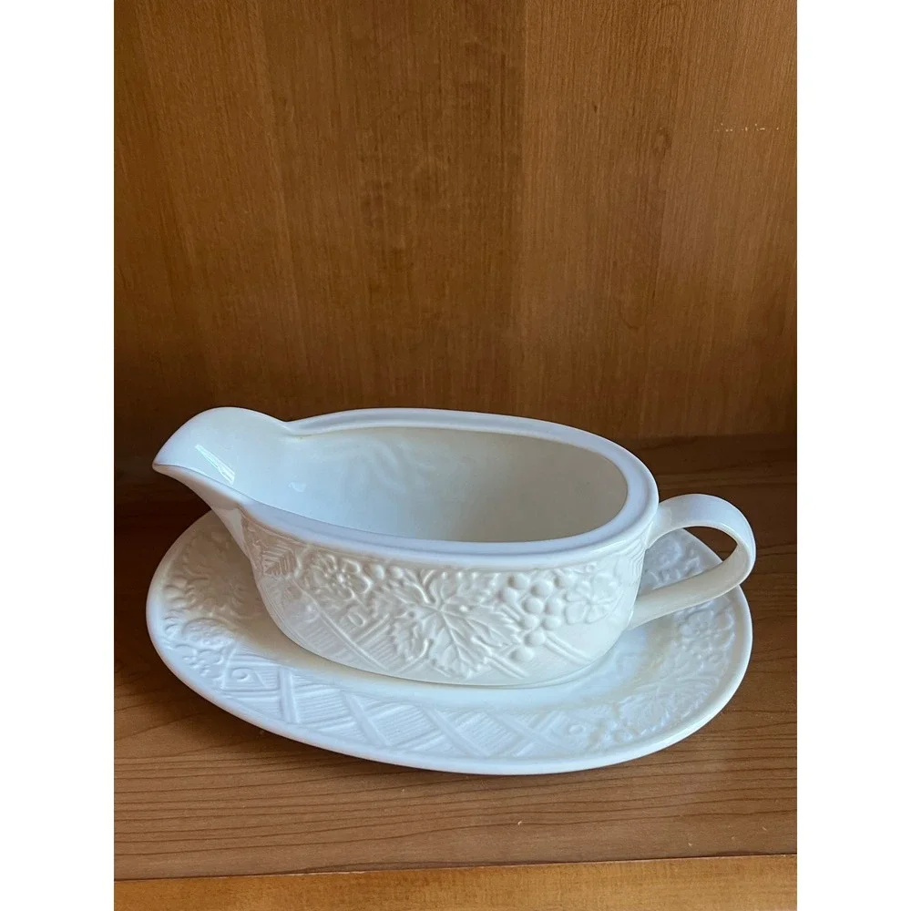 Mikasa English Countryside White Gravy Boat and Underplate Embossed Stoneware